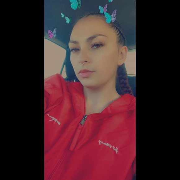 Meet your Posher, Bailey - Picture 3 of 3